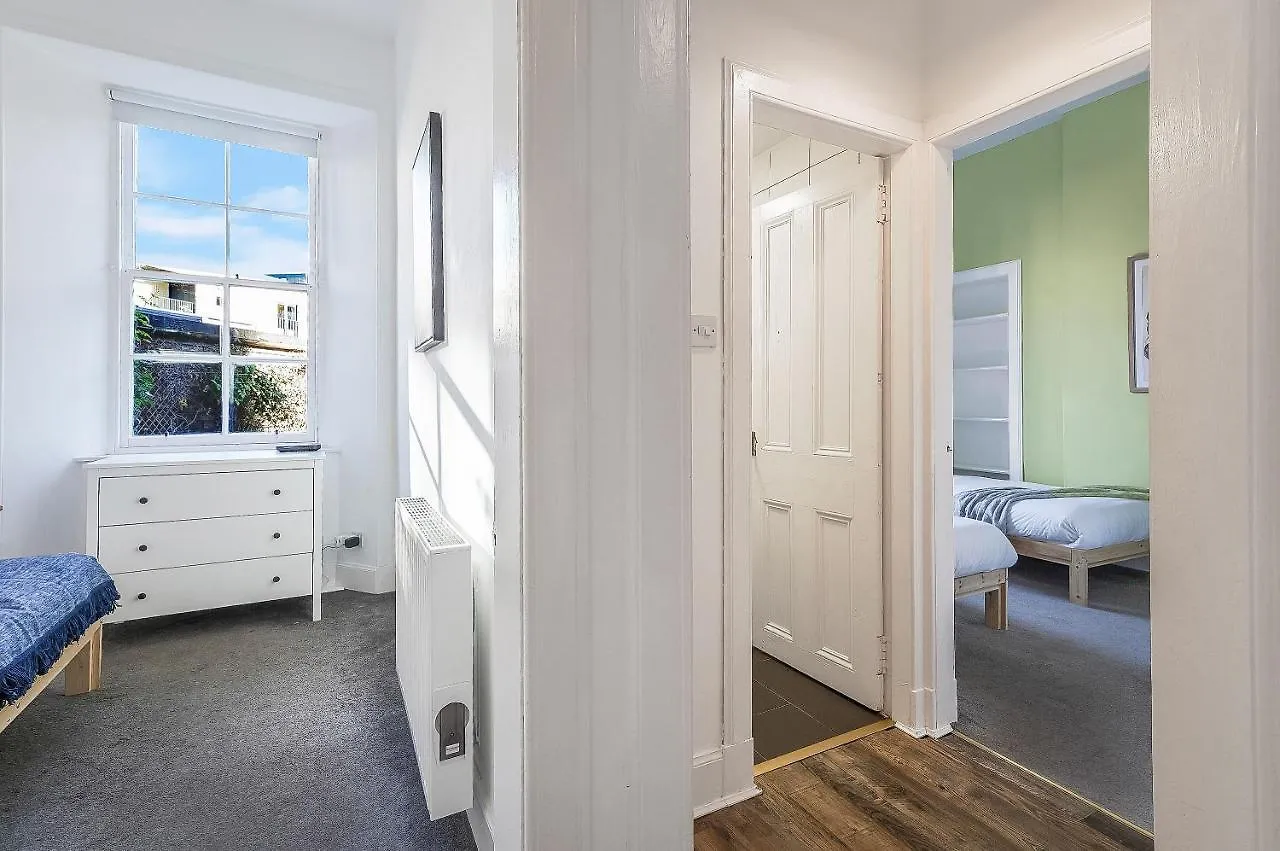 City Centre 2 Bedroom Main Door Apartment Edimburgo Regno Unito
