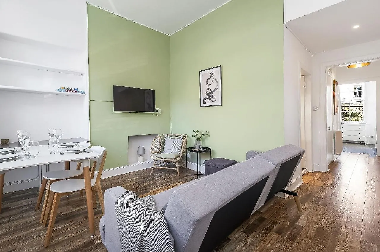 City Centre 2 Bedroom Main Door Apartment Edimburgo Regno Unito
